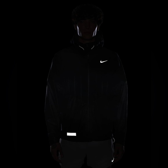 ❗️ NWT Nike Running Division Aerogami
Men's Storm-FIT ADV Running Jacket❗️sz L - Picture 10 of 13